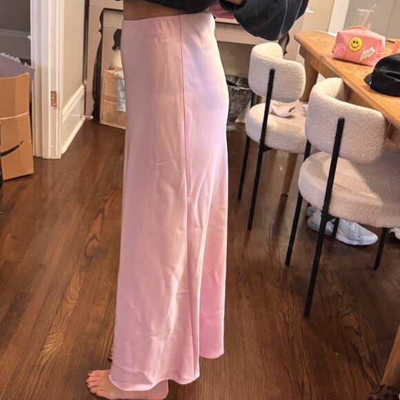 ZARA SATIN MIDI SKIRT - Picture 3 of 4